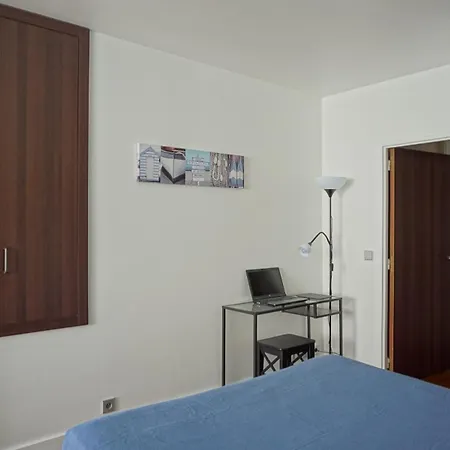 Ideal For Exploring Daire Paris